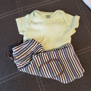Gerber/Gymboree 0-3 Outfit
